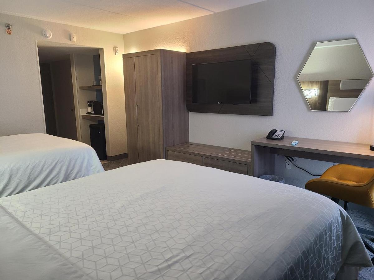 Holiday Inn Express Fort Lauderdale North - Executive Airport By Ihg Eksteriør billede