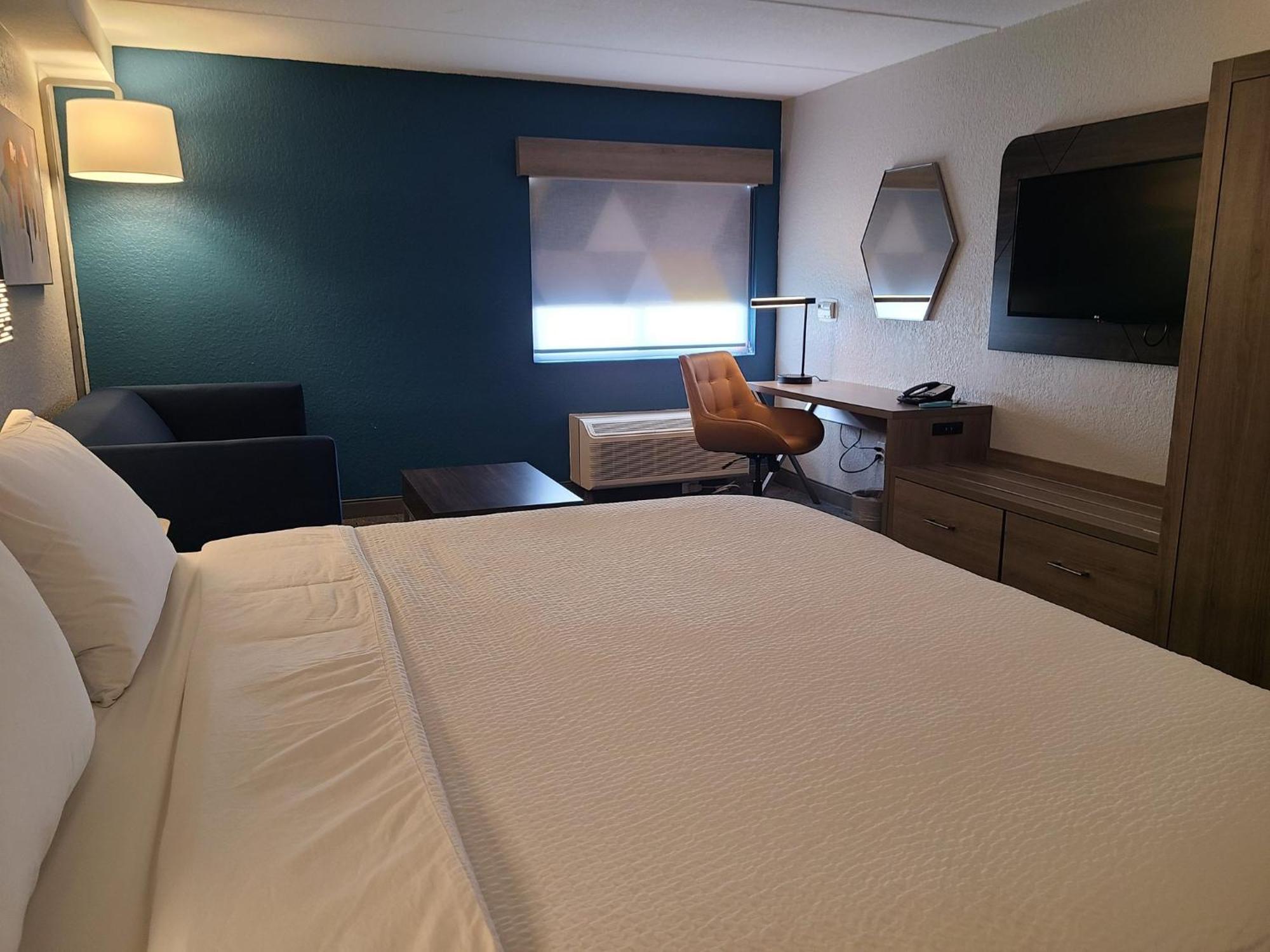 Holiday Inn Express Fort Lauderdale North - Executive Airport By Ihg Eksteriør billede